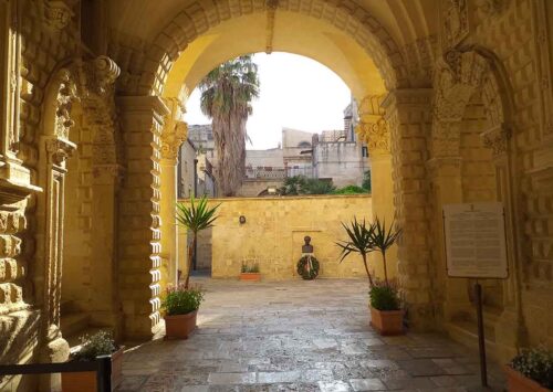 I Cortili Aperti di Lecce: una passeggiata tra barocco e natura della città